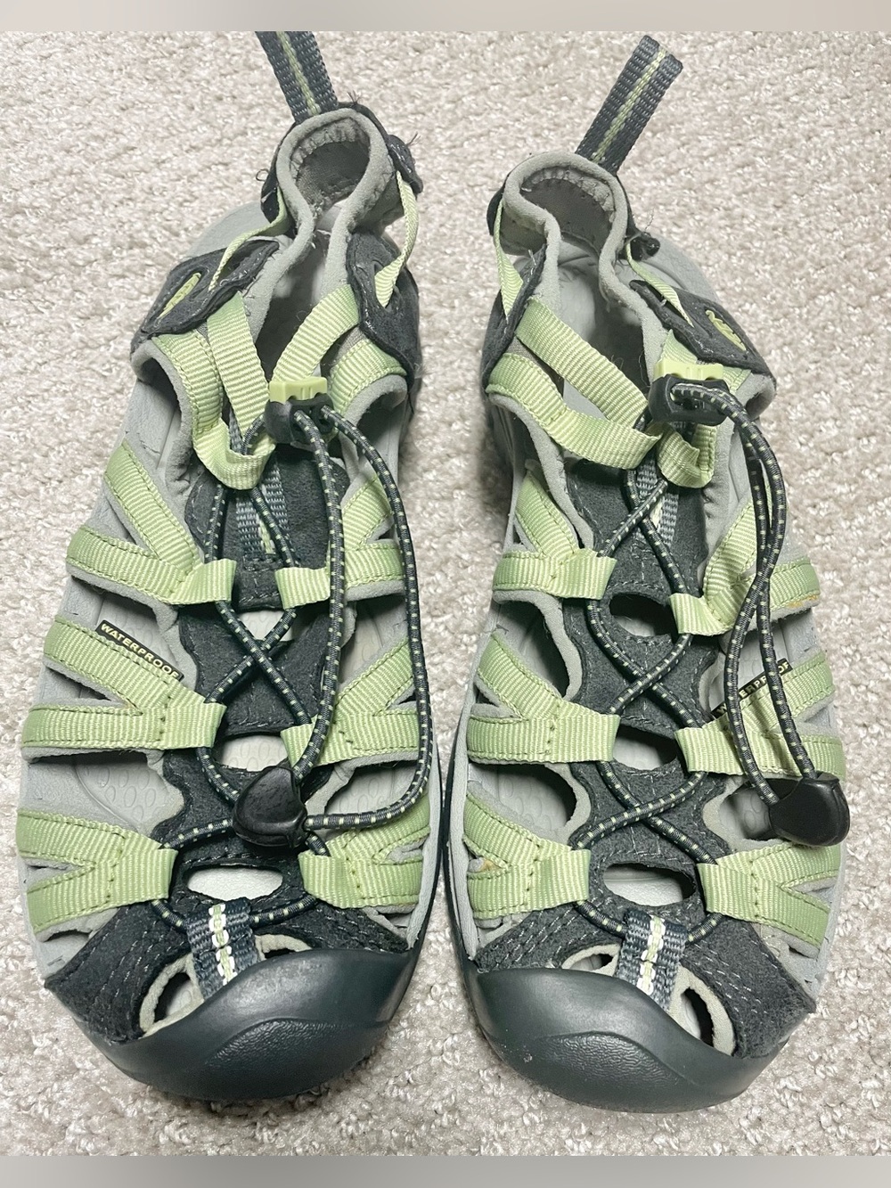 Keen Women’s Strappy Closed-Toe Sandals in Light Green and Gray